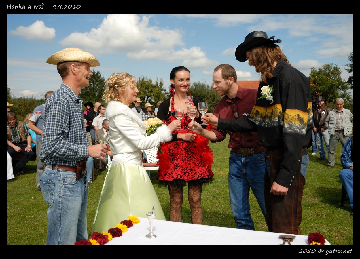 v-20100904-111.jpg